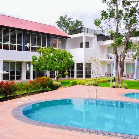 Lavendish Wild Safari Hotell Wasgamuwa Eksteriør bilde