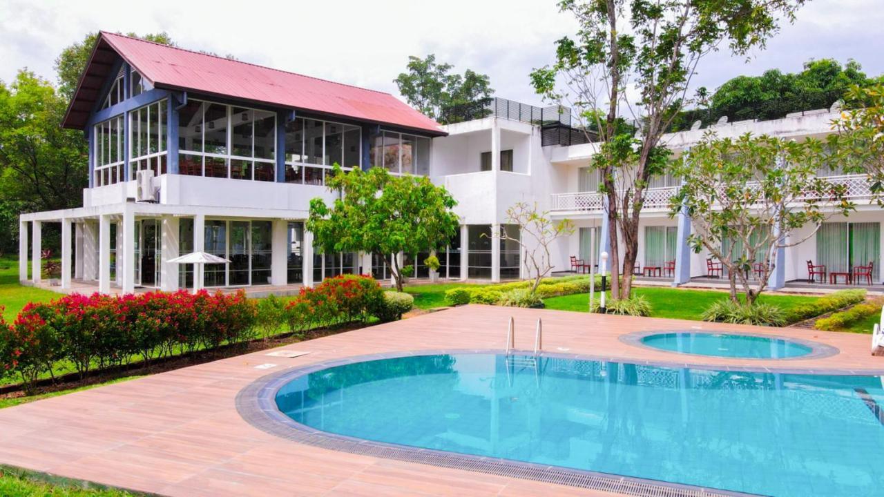 Lavendish Wild Safari Hotell Wasgamuwa Eksteriør bilde